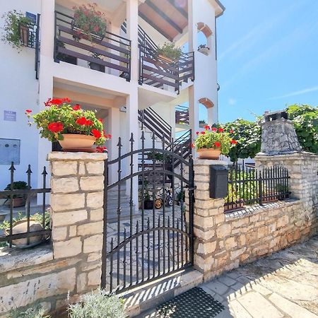 Marinela Studio Novigrad  Exterior photo